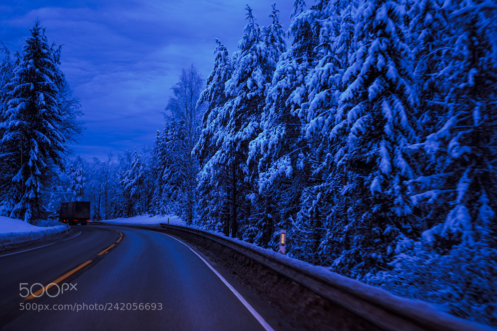 Sony a7 II sample photo. The way home photography