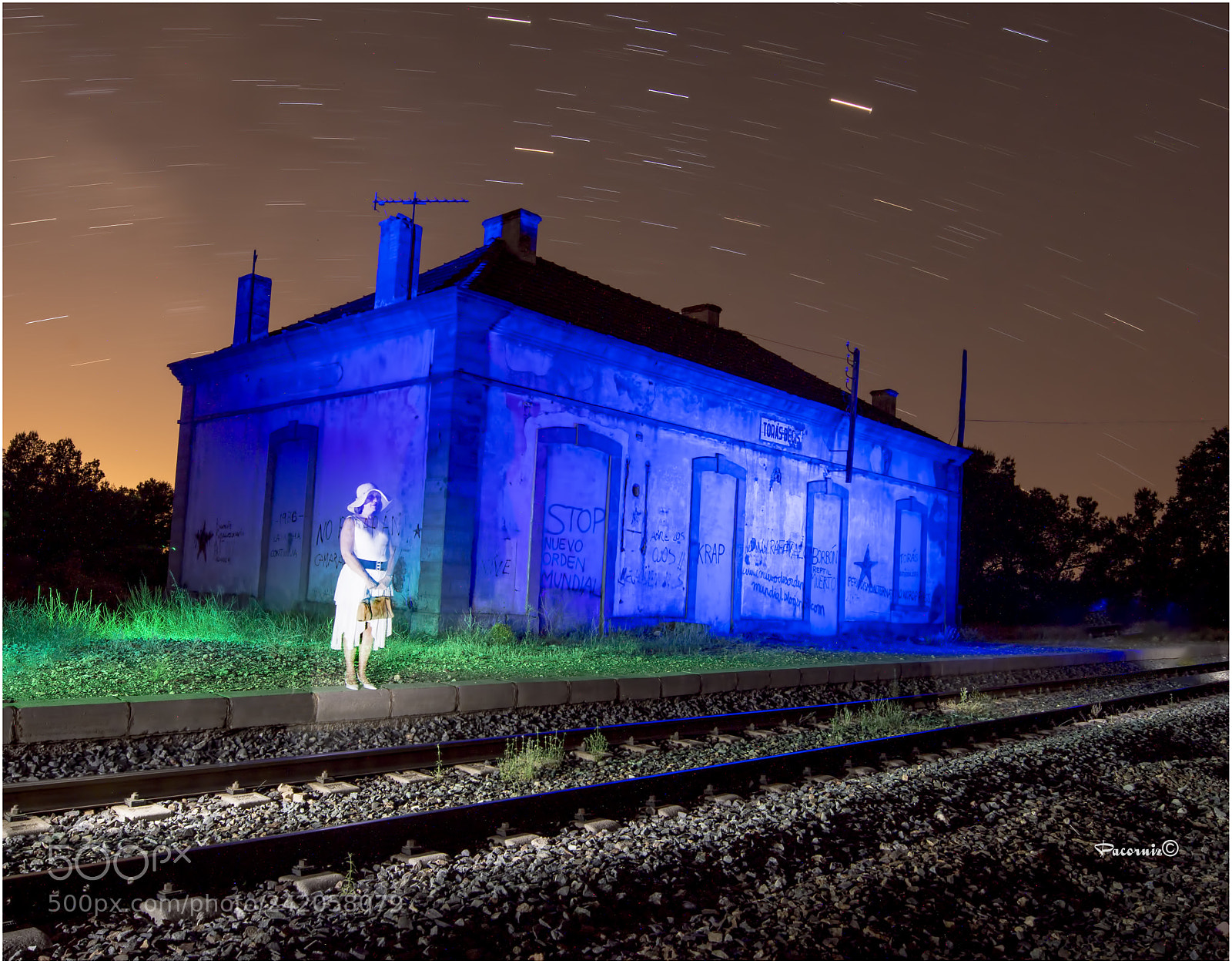 Nikon D7200 sample photo. Estación photography