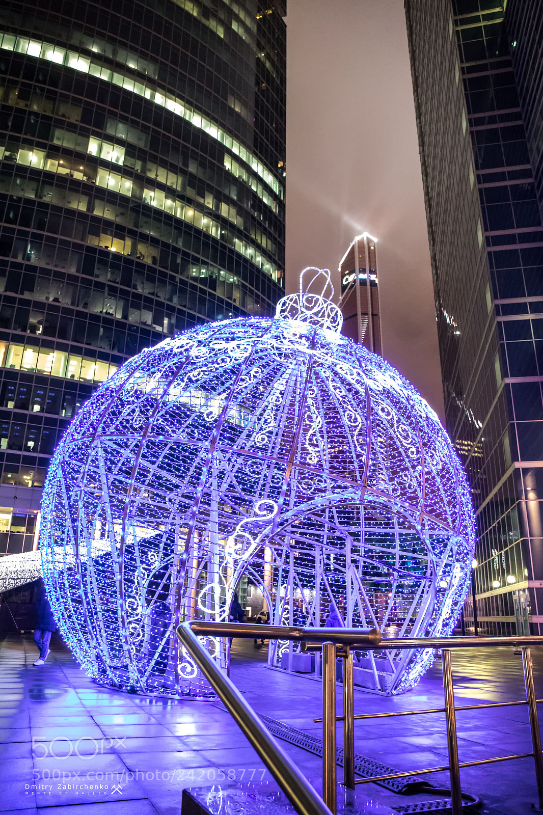 Canon EOS 6D Mark II sample photo. New year illumination photography