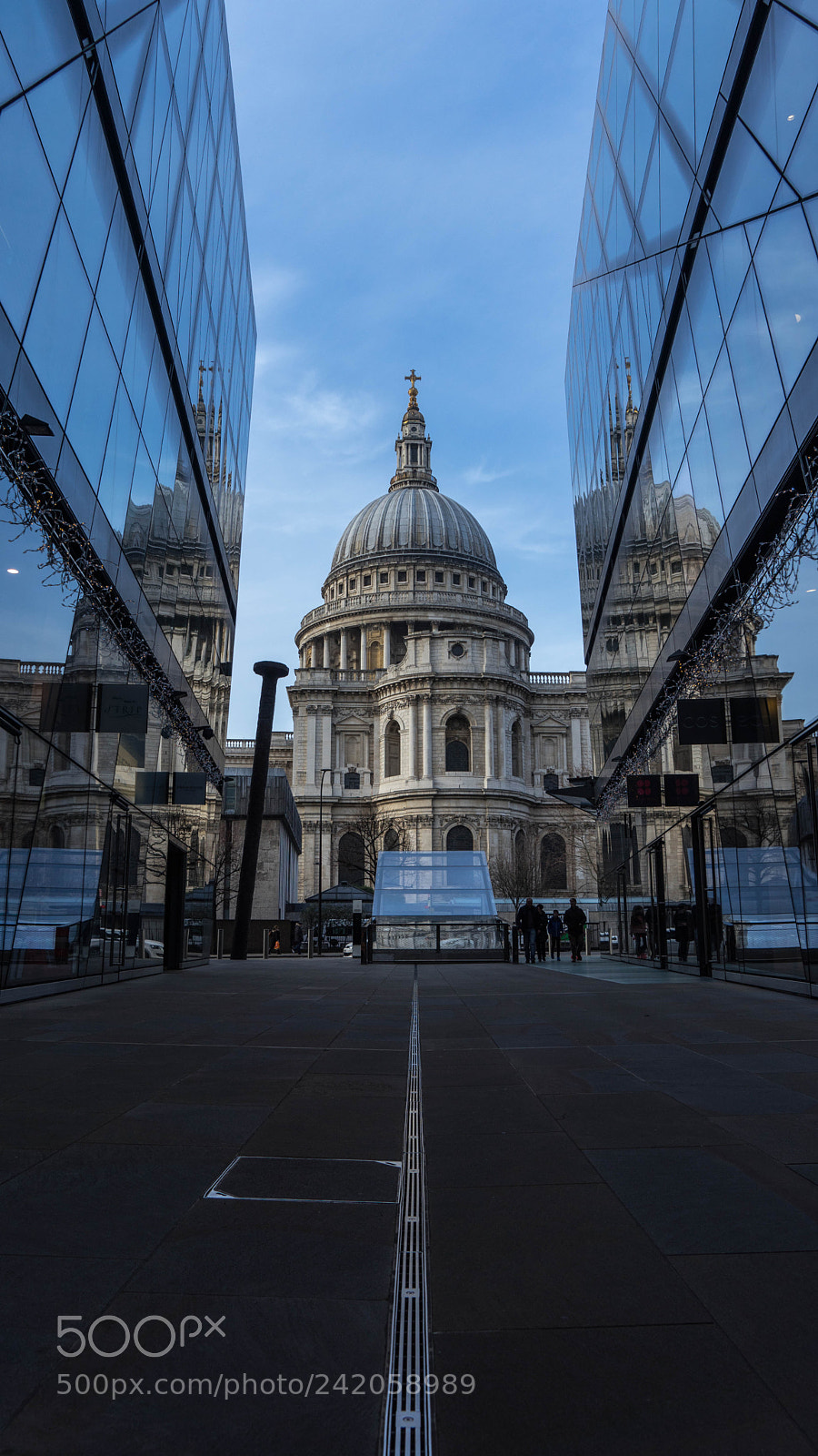 Sony a7 II sample photo. St. pauls cathdral east photography