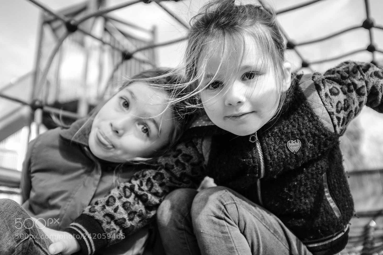 Fujifilm X100F sample photo. Sisters photography