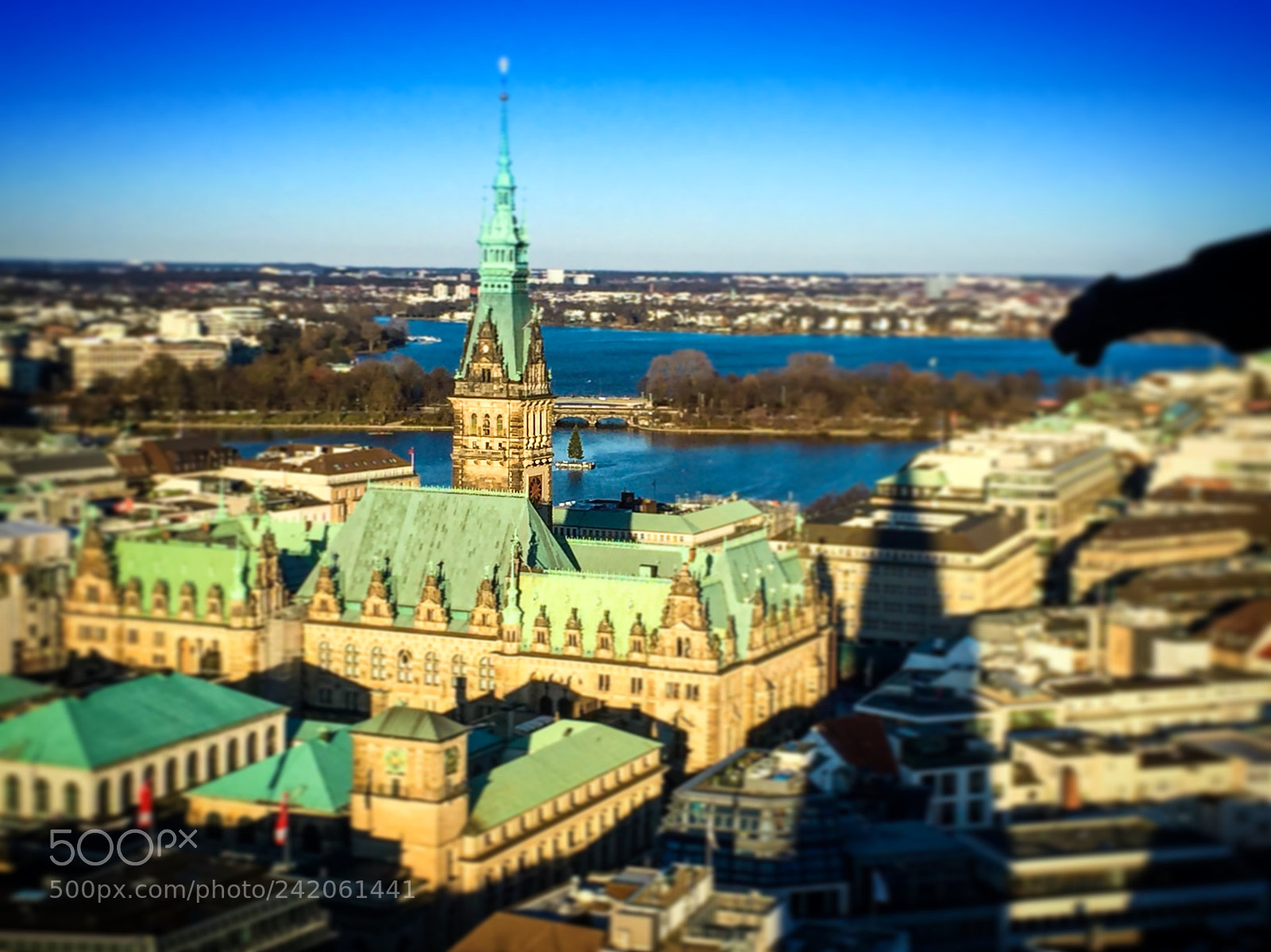 Apple iPhone 6 sample photo. Hamburg town hall and photography