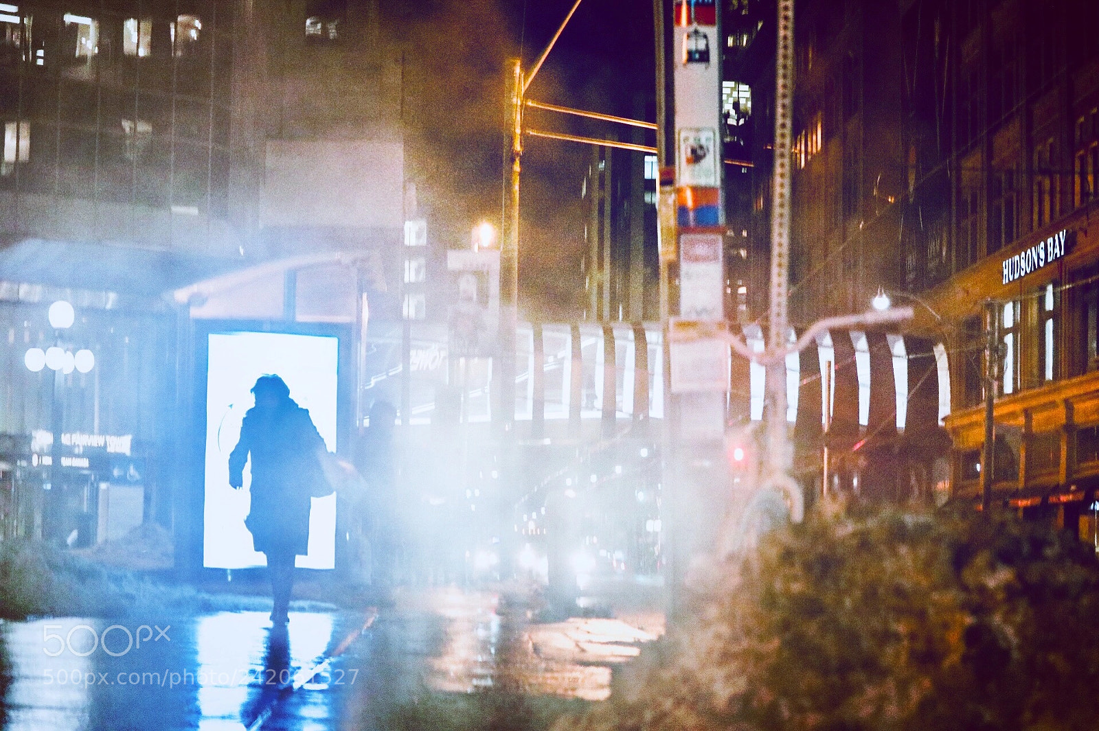 Canon EOS 750D (EOS Rebel T6i / EOS Kiss X8i) sample photo. Blue woman photography