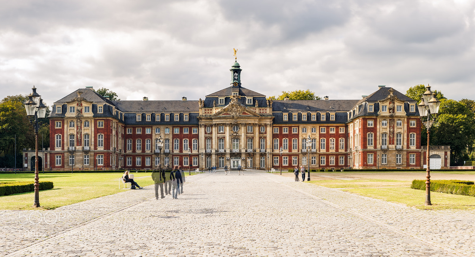 Olympus OM-D E-M1 sample photo. Castle münster photography