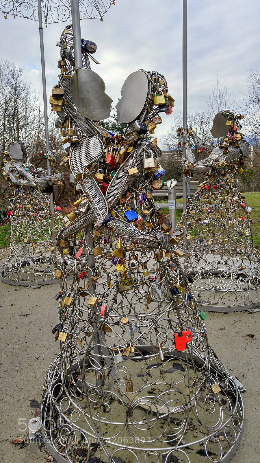 LG G4 sample photo. The locks of love photography