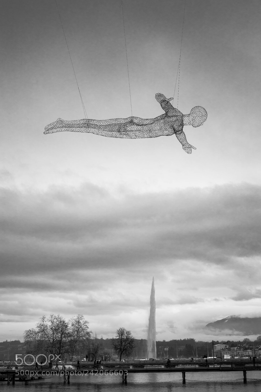 Sony a7 II sample photo. Le suspended photography