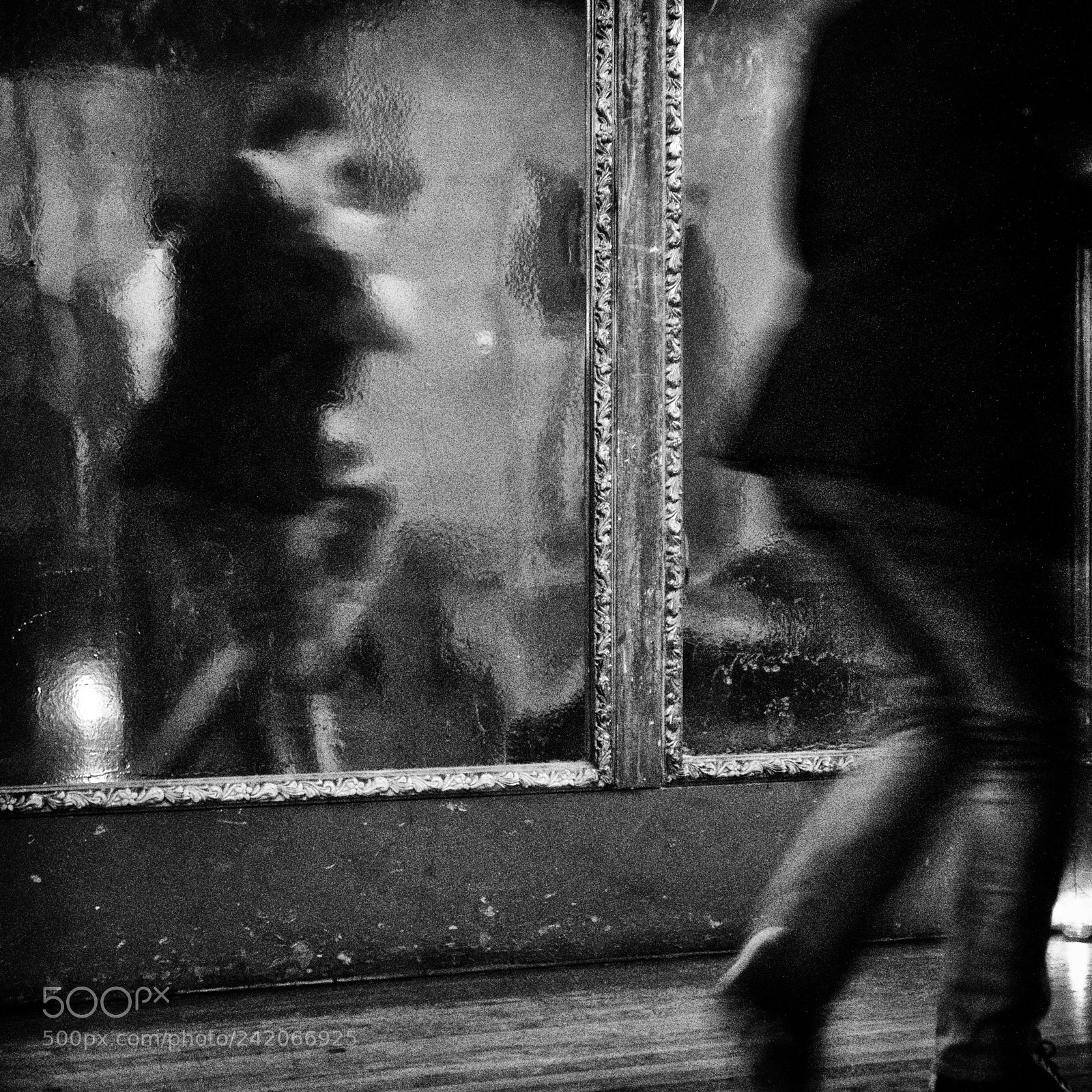 Fujifilm X-Pro2 sample photo. Dancers in reflection photography