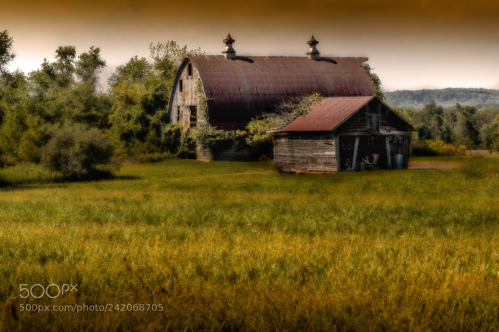 Canon EOS 7D Mark II sample photo. Old barn photography
