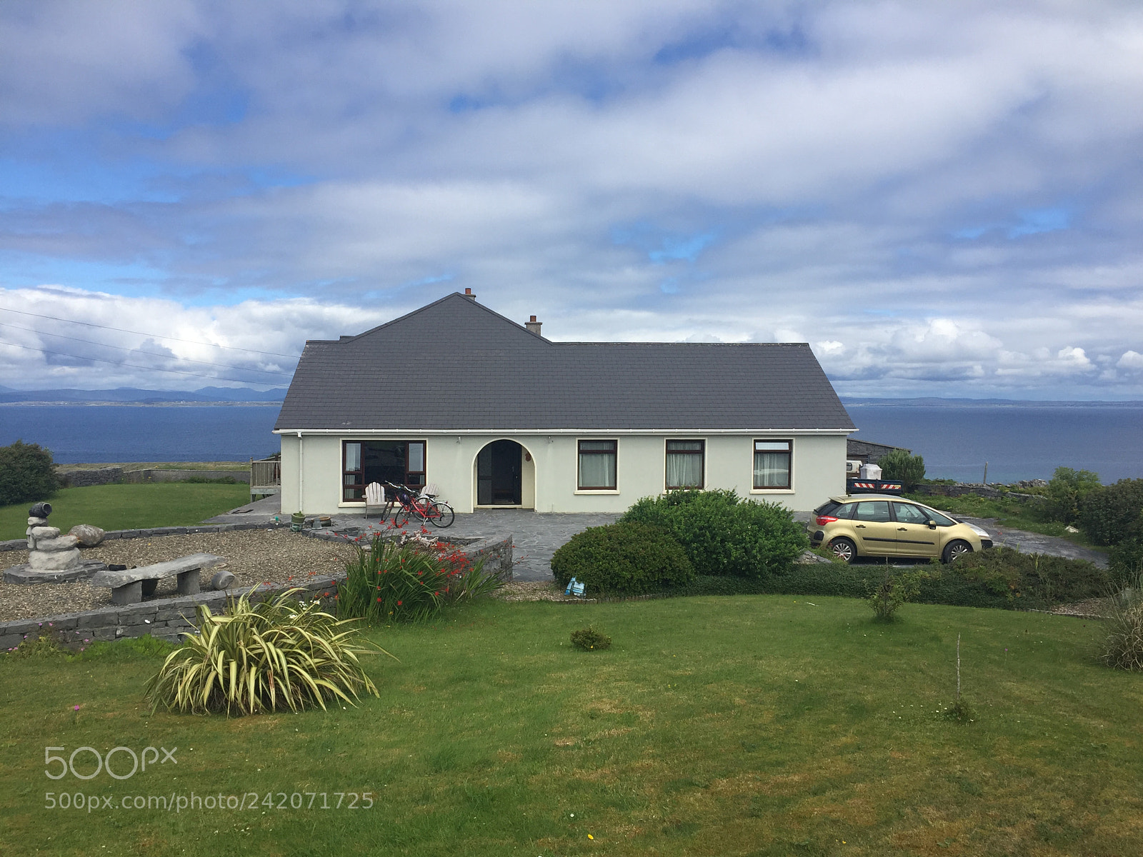 Apple iPhone 6 sample photo. Holiday home photography