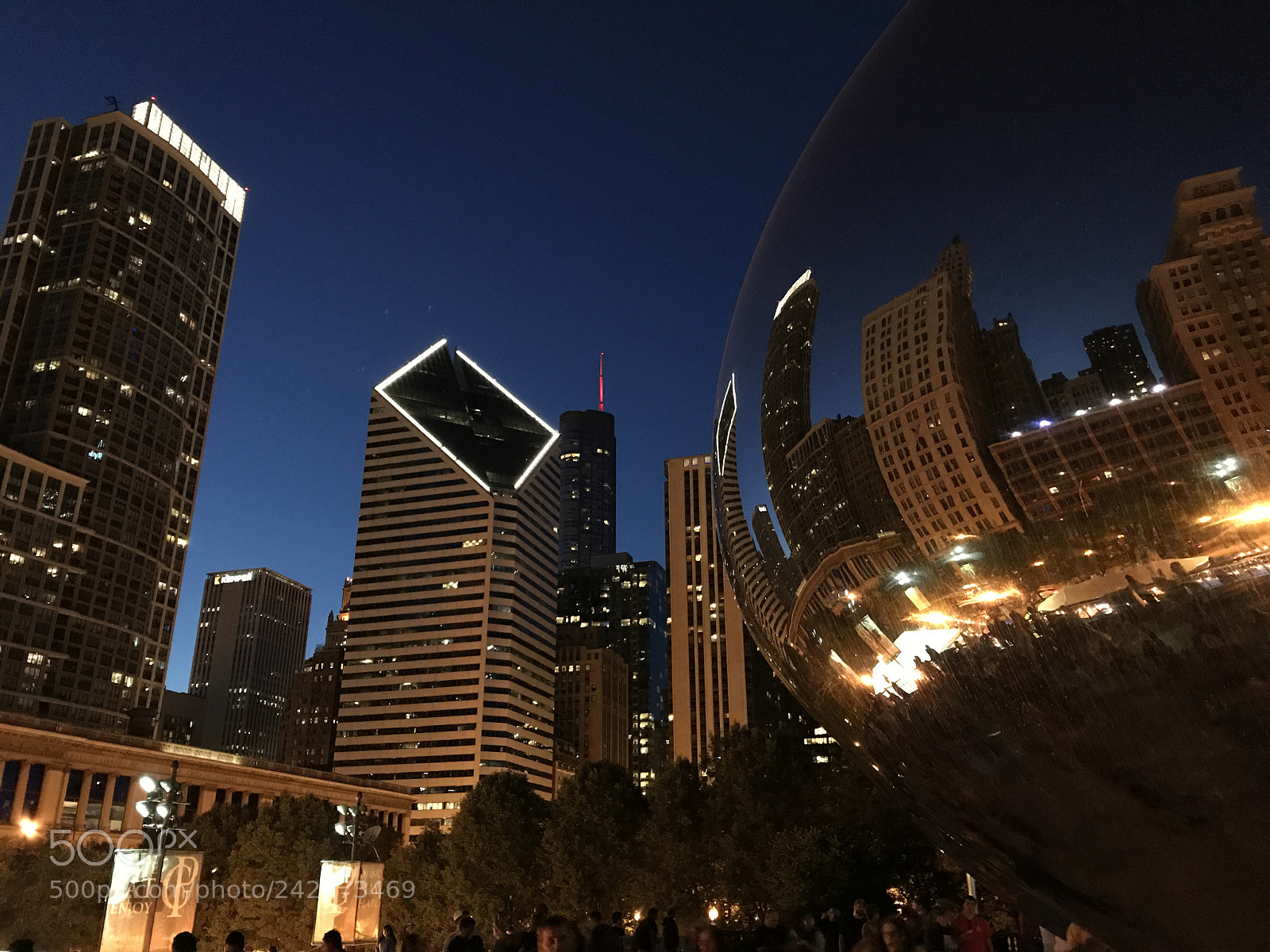 Apple iPhone 7 sample photo. Chicago, the been. photography