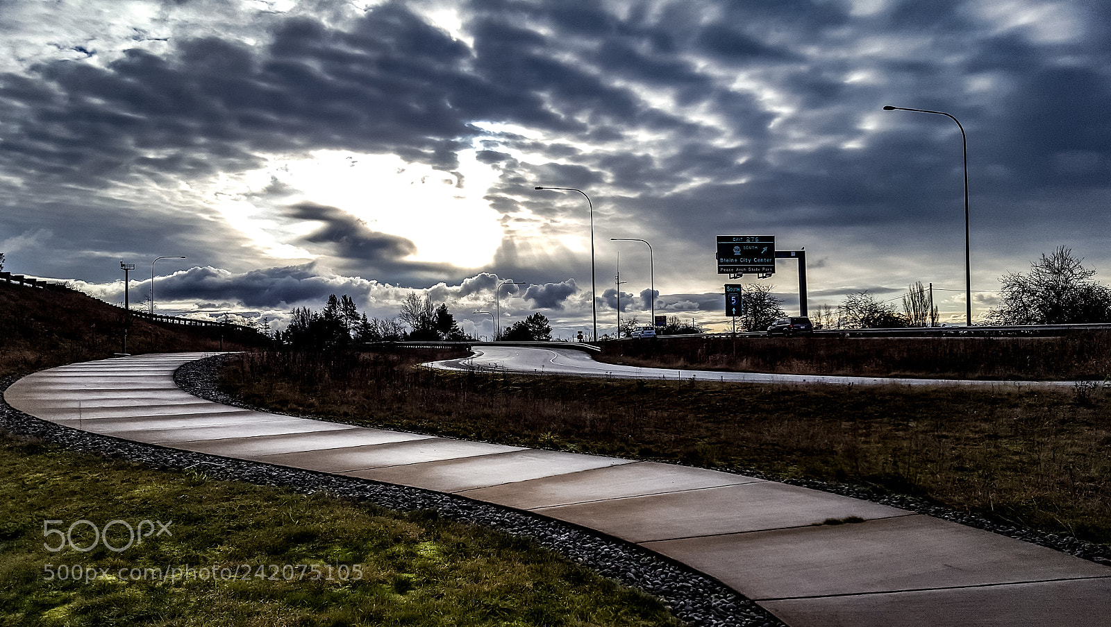 Samsung GALAXY S6 edge sample photo. The path to the photography