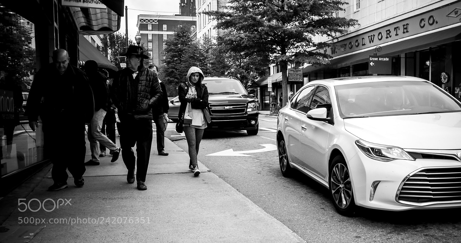 Nikon D5000 sample photo. Keep walking photography