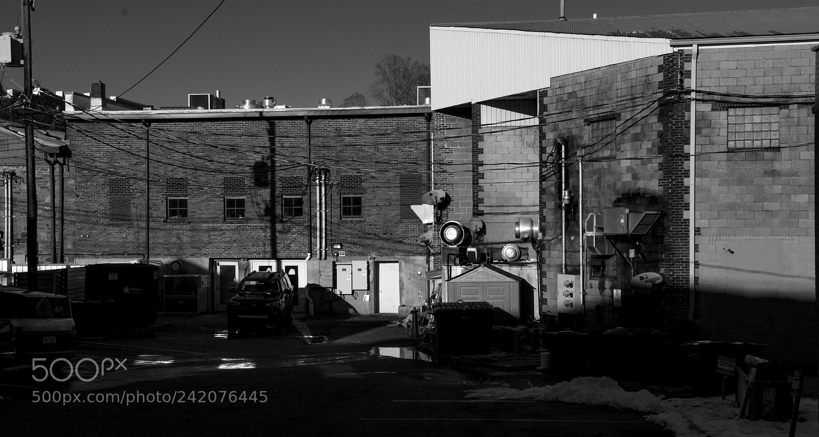 Nikon D5000 sample photo. The shape of the photography