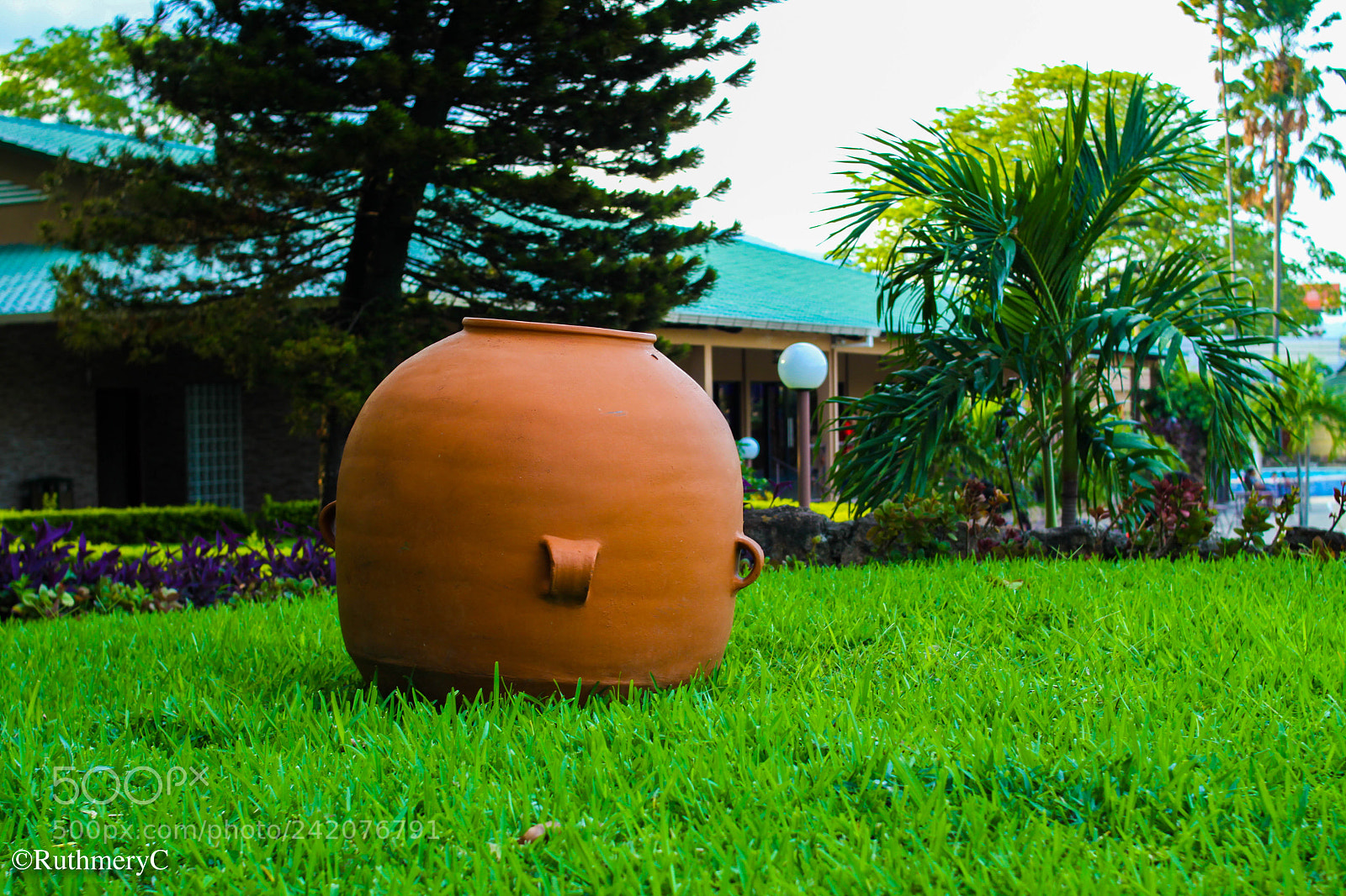 Canon EOS 50D sample photo. Pool day photography