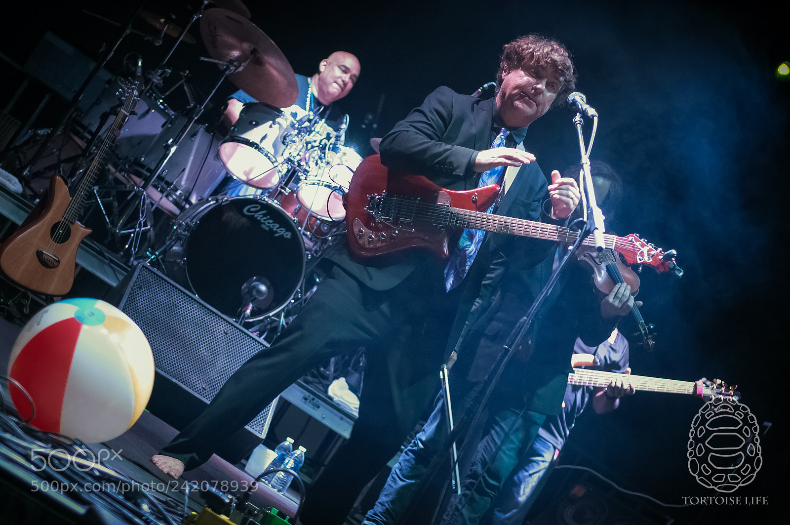 Nikon D90 sample photo. Keller williams with more photography
