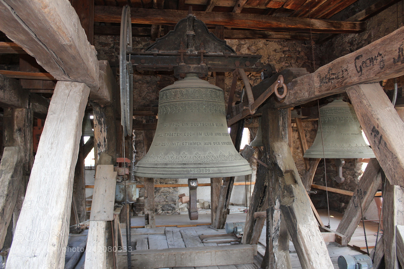 Canon EOS 600D (Rebel EOS T3i / EOS Kiss X5) sample photo. Church bells photography