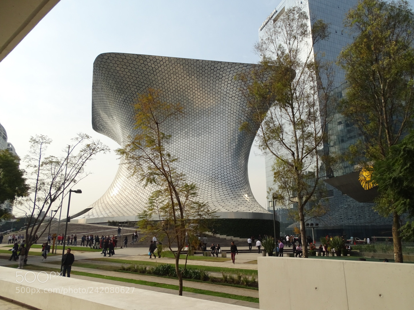 Sony Cyber-shot DSC-HX400V sample photo. Museo soumaya. photography