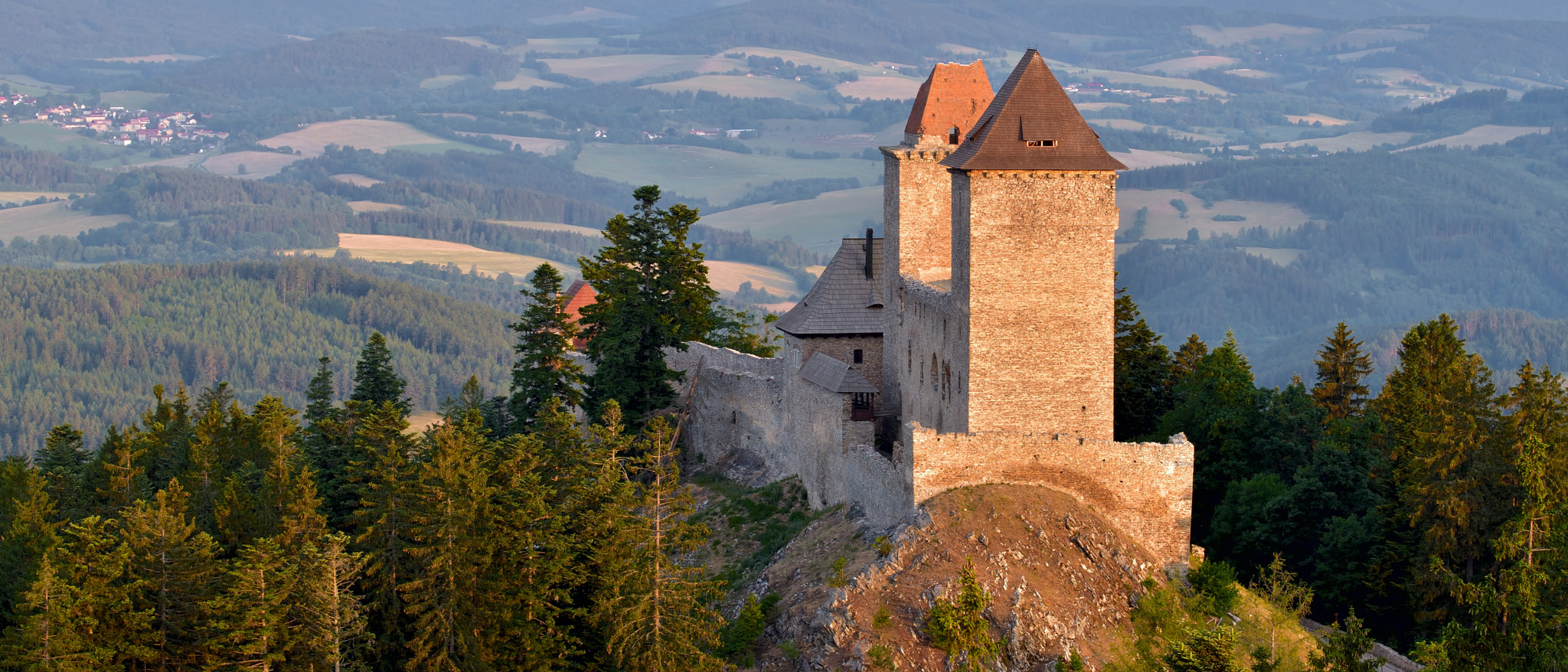 Nikon D5500 sample photo. Castle kašperk photography
