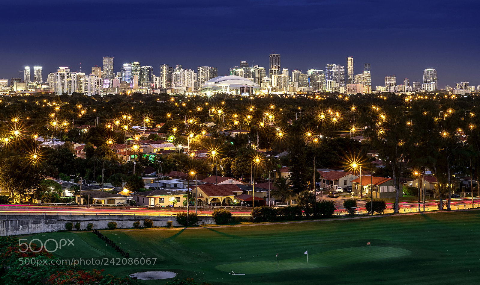 Panasonic Lumix DMC-GX8 sample photo. Landscape miami downtown photography
