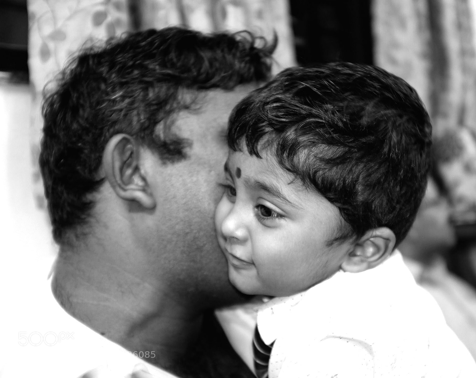 Fujifilm X100T sample photo. Bond of love photography