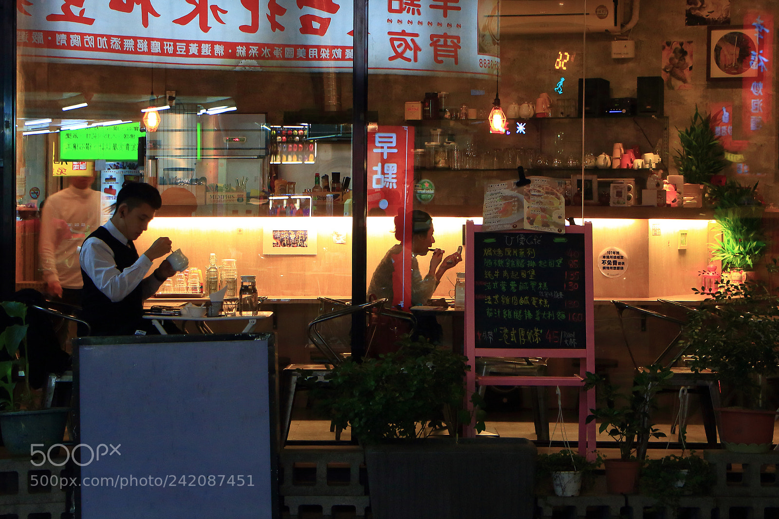 Canon EOS 650D (EOS Rebel T4i / EOS Kiss X6i) sample photo. #behind_faces photography