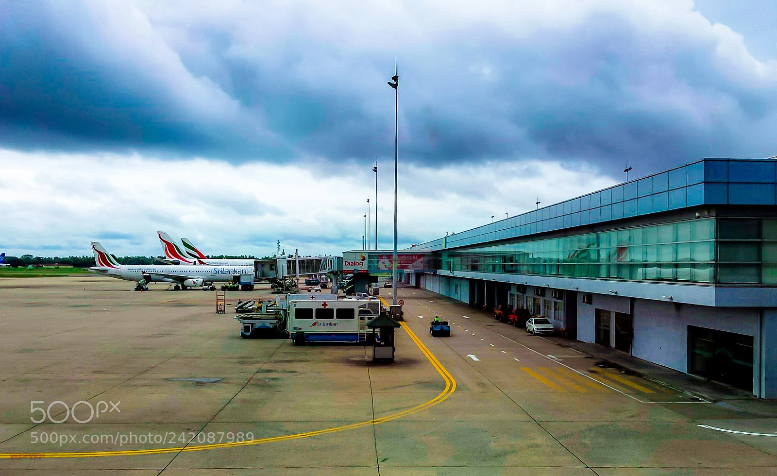 Samsung Galaxy S4 sample photo. Bandaranaike international airport, sri photography