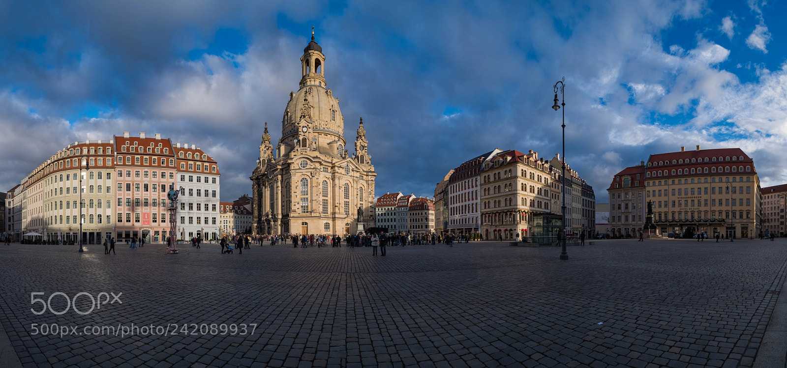 Pentax K-1 sample photo. Frauenkirche - neumarkt photography