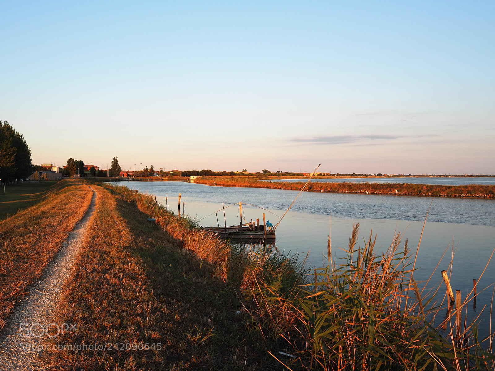 Olympus OM-D E-M5 II sample photo. Comacchio 17p8076142 20k em5ii photography