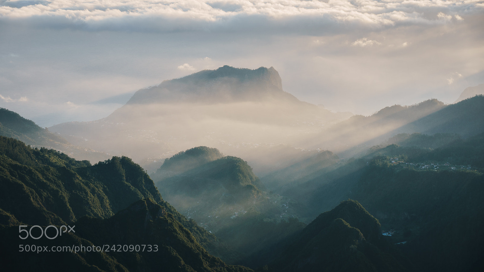 Sony ILCA-77M2 sample photo. Sunrise in paradise photography