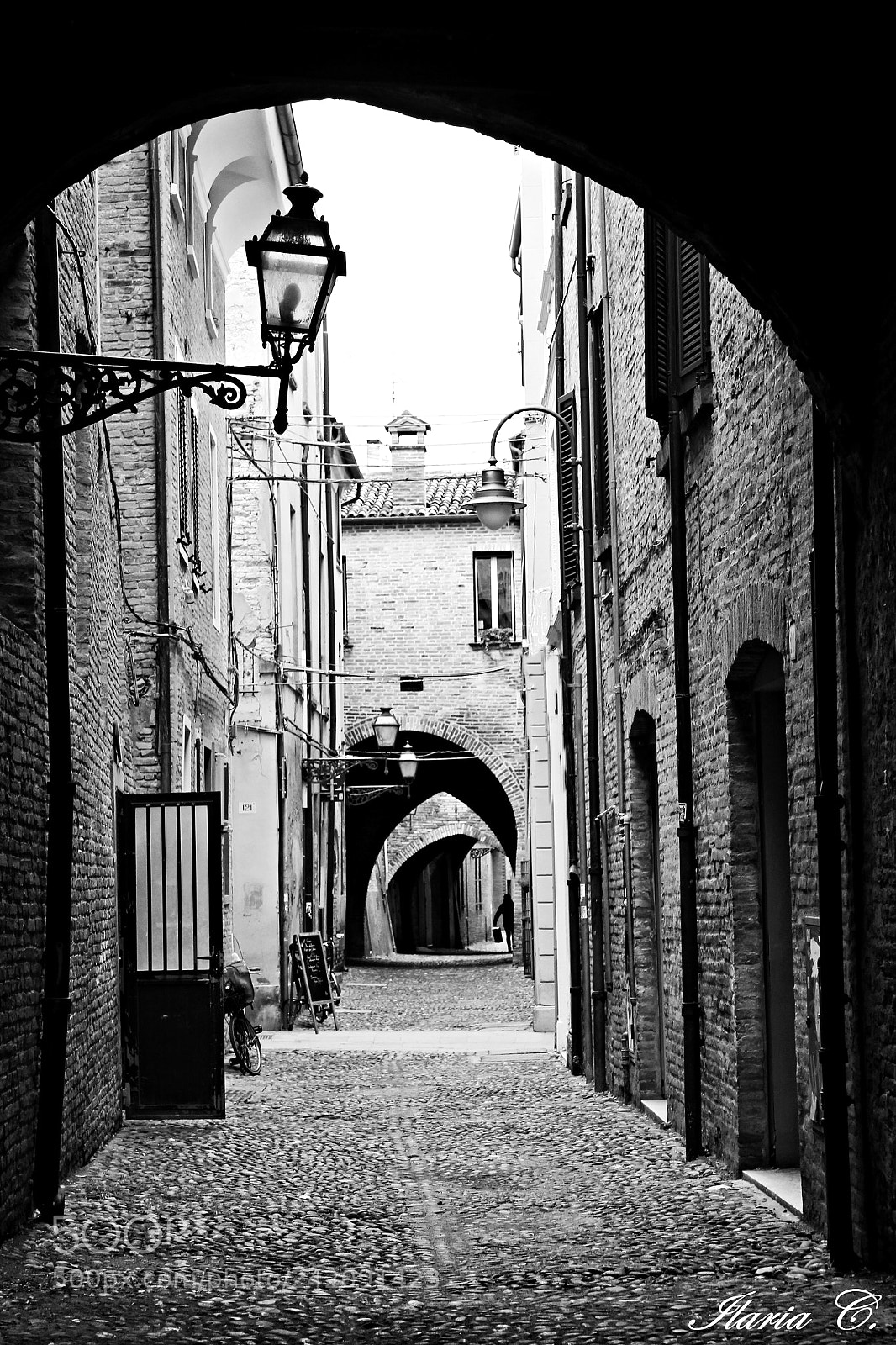 Canon EOS 550D (EOS Rebel T2i / EOS Kiss X4) sample photo. Ferrara photography