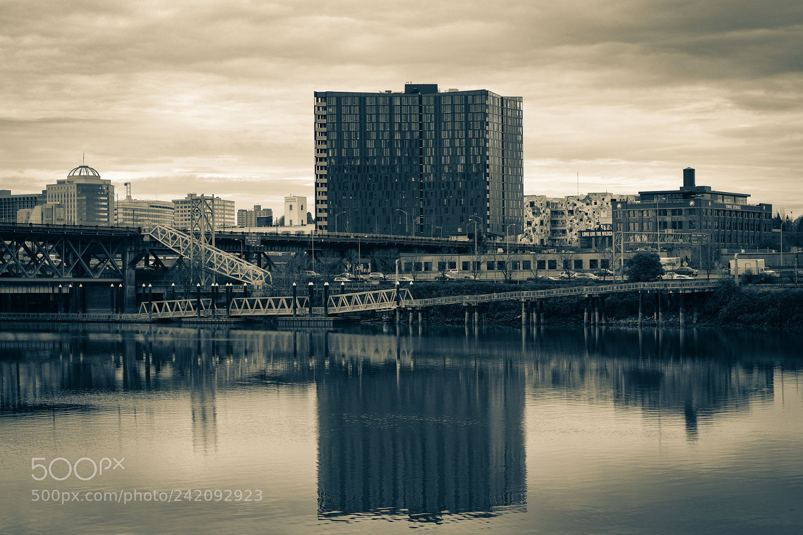 Nikon D7500 sample photo. Reflect photography
