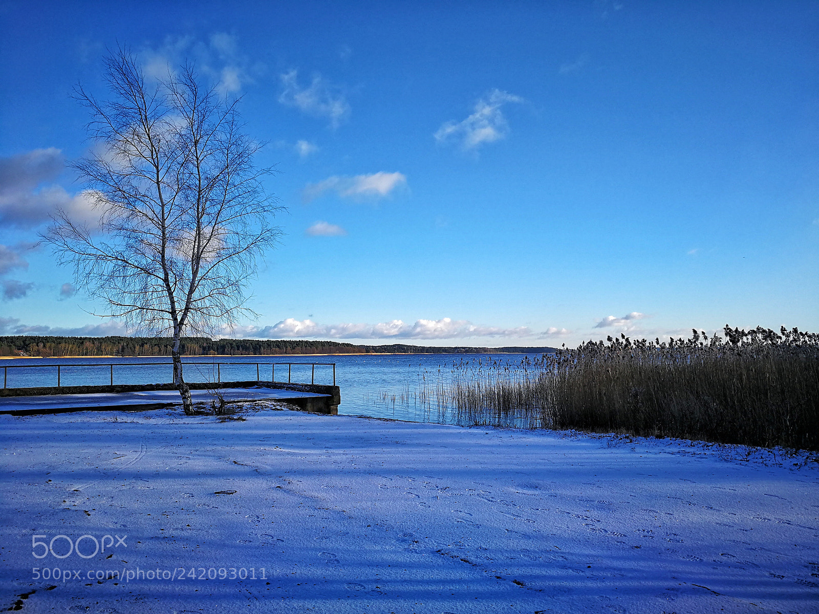 HUAWEI P10 sample photo. So bluee and peaceful photography