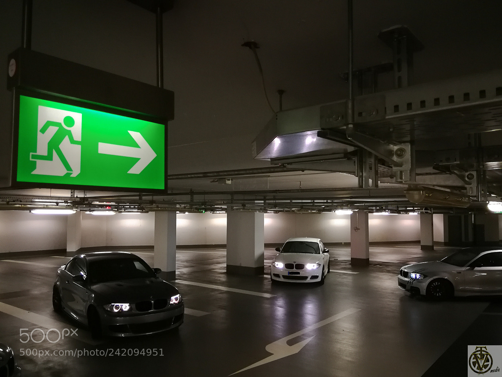 HUAWEI P10 sample photo. Sdr photography