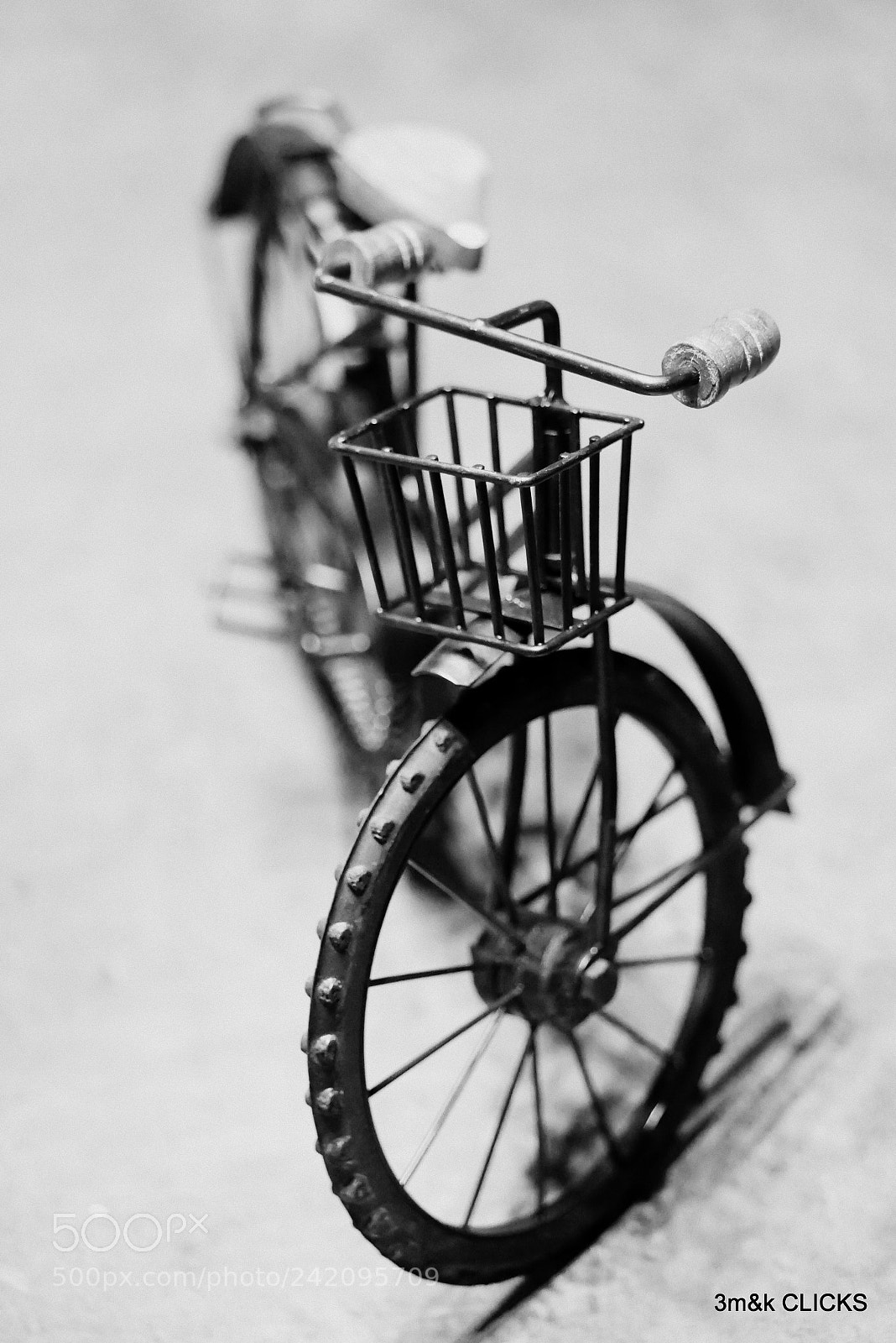 Panasonic Lumix DMC-G85 (Lumix DMC-G80) sample photo. Bike.. photography