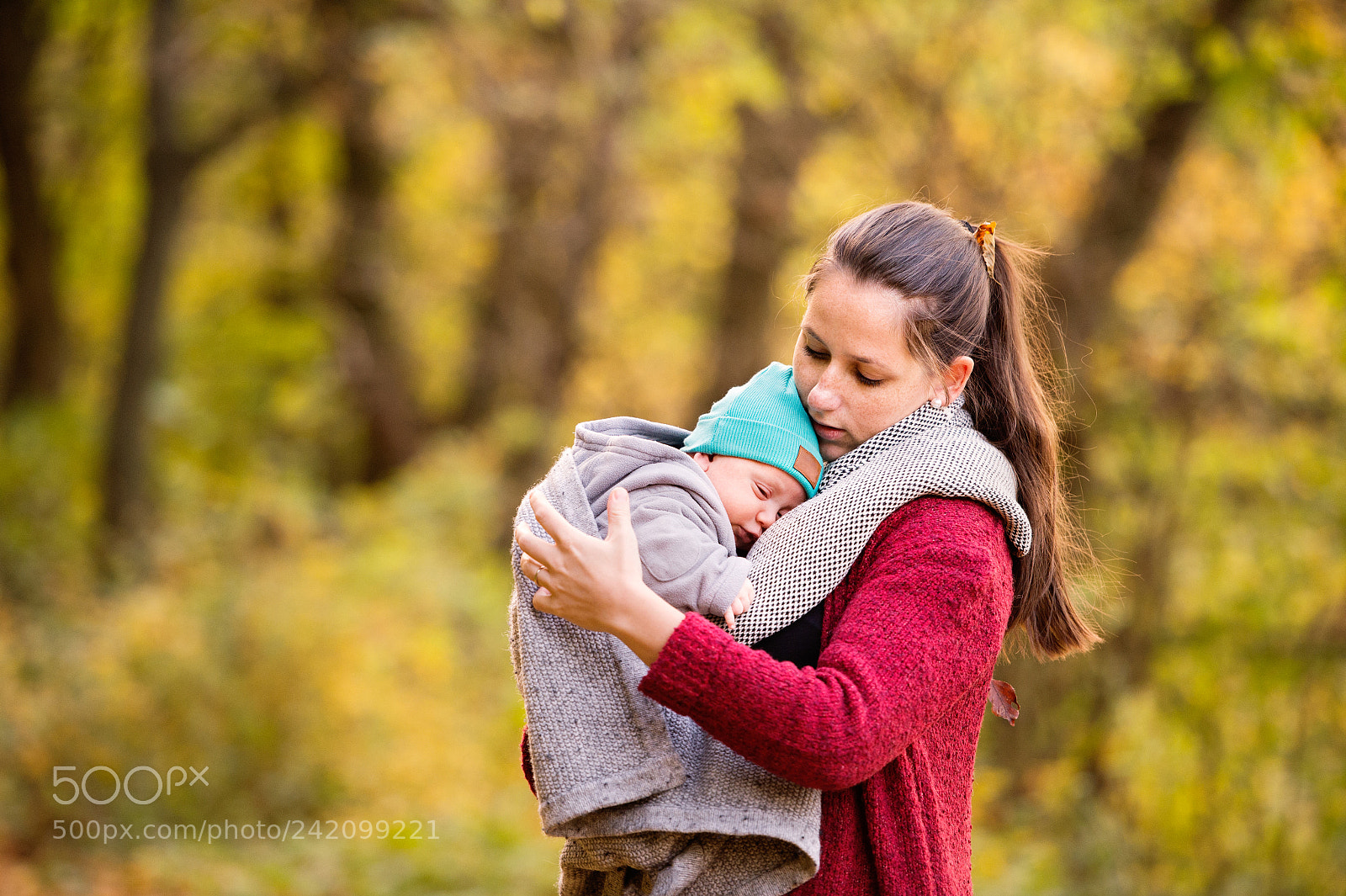 Nikon D4S sample photo. Young mother with baby photography