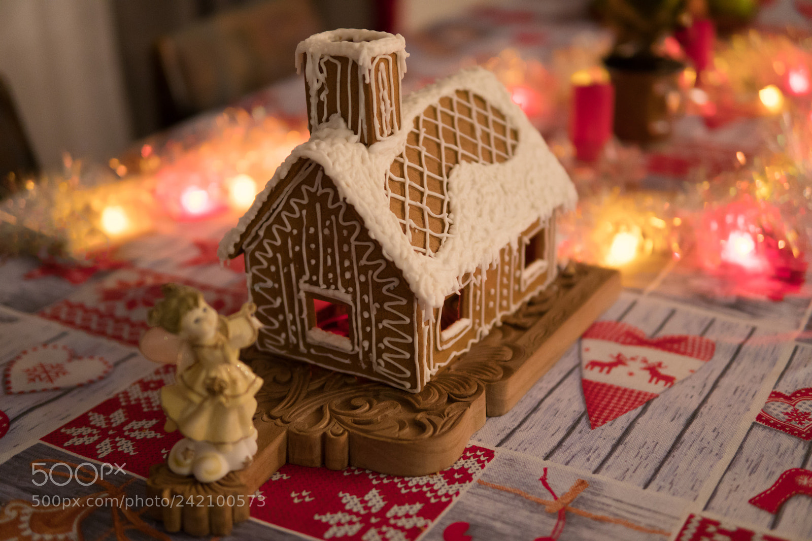 Sony a6500 sample photo. Gingerbread house on a photography