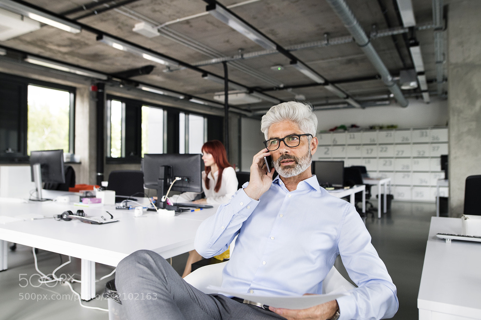 Nikon D5 sample photo. Business people in the photography