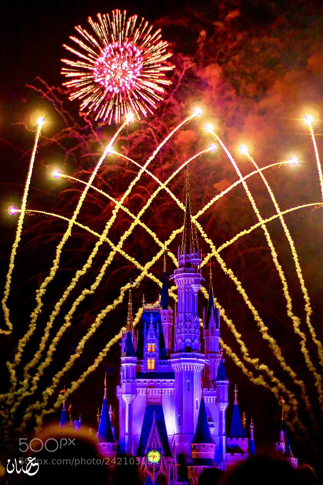 Canon EOS 500D (EOS Rebel T1i / EOS Kiss X3) sample photo. Amazing fireworks at the photography