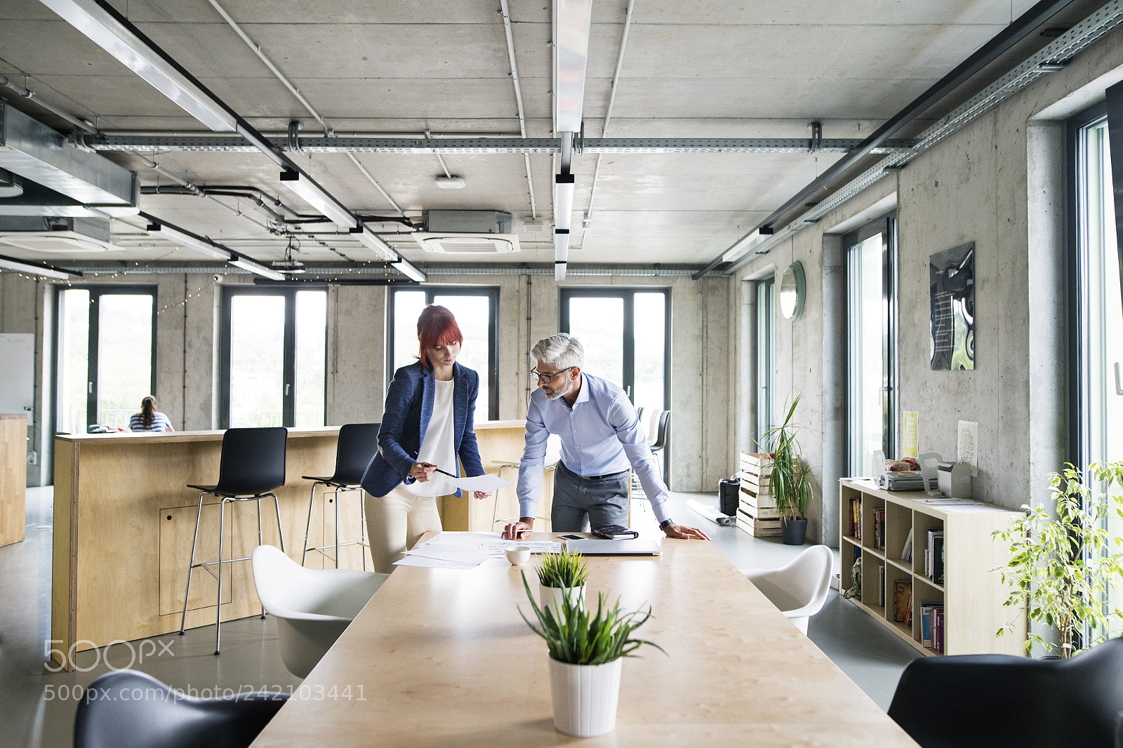 Nikon D5 sample photo. Two business people in photography