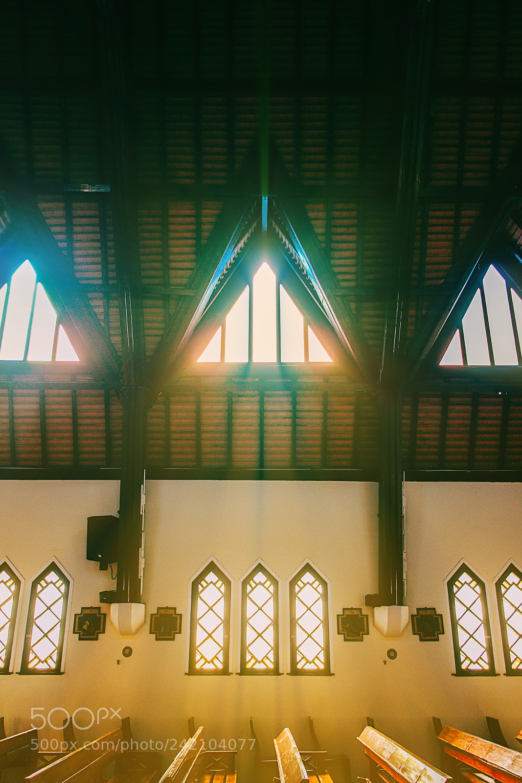 Canon EOS 77D (EOS 9000D / EOS 770D) sample photo. Church lighting photography