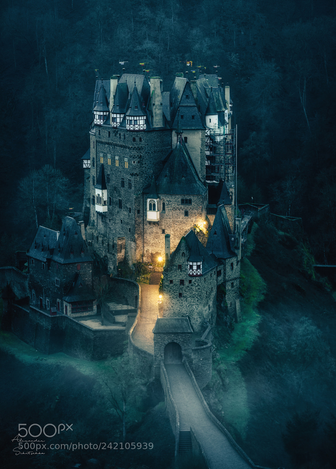 Sony a7 sample photo. Eltz castle photography