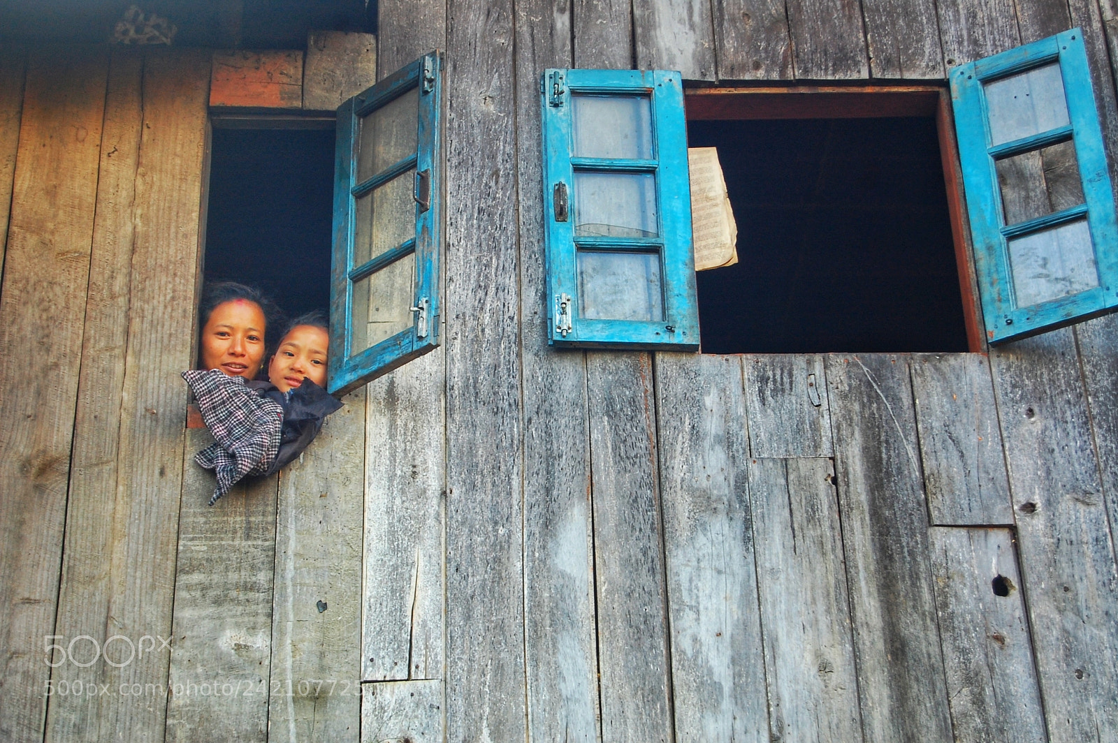 Nikon D40 sample photo. Rustic photography