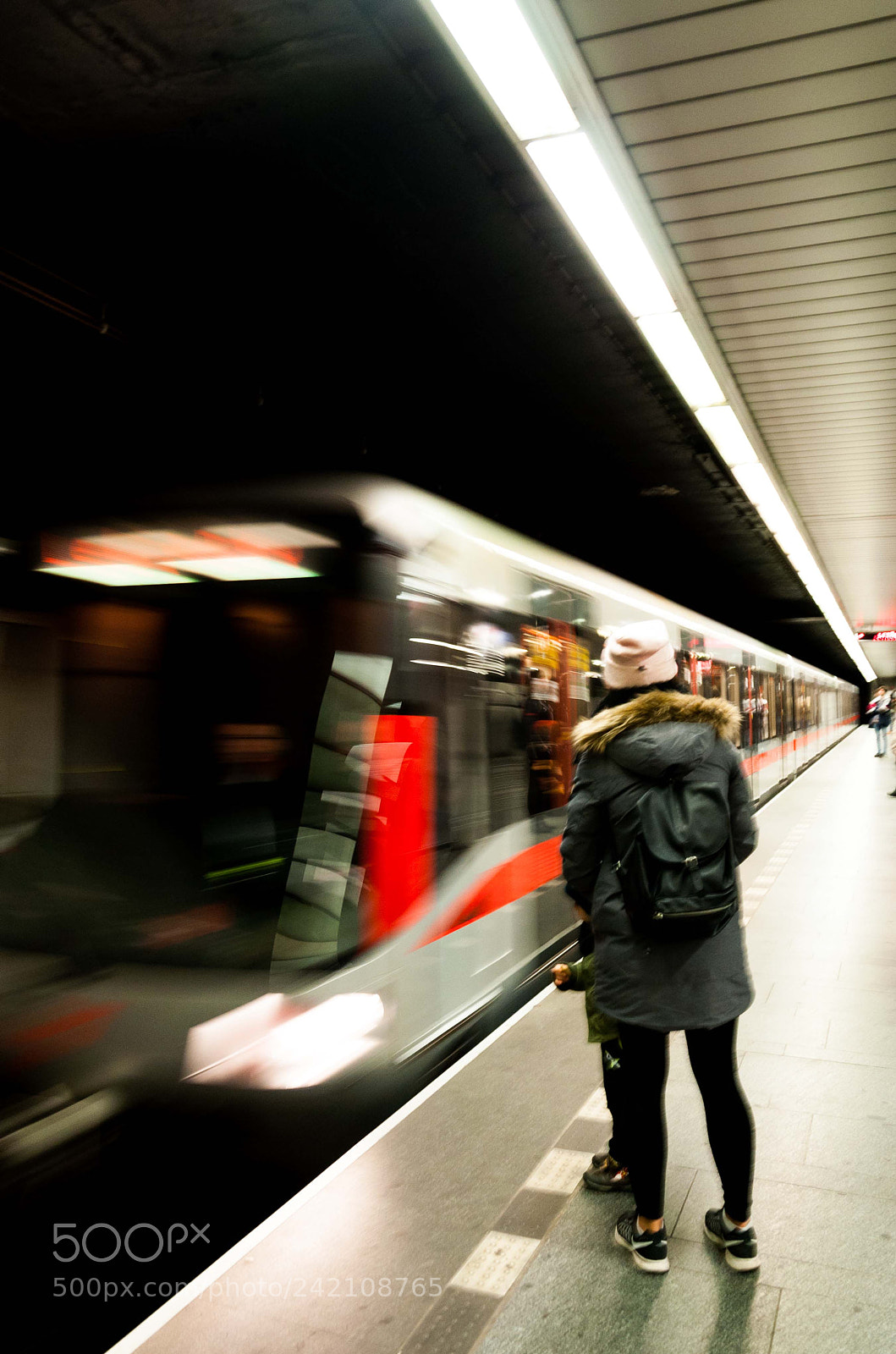 Nikon D90 sample photo. Subway photography