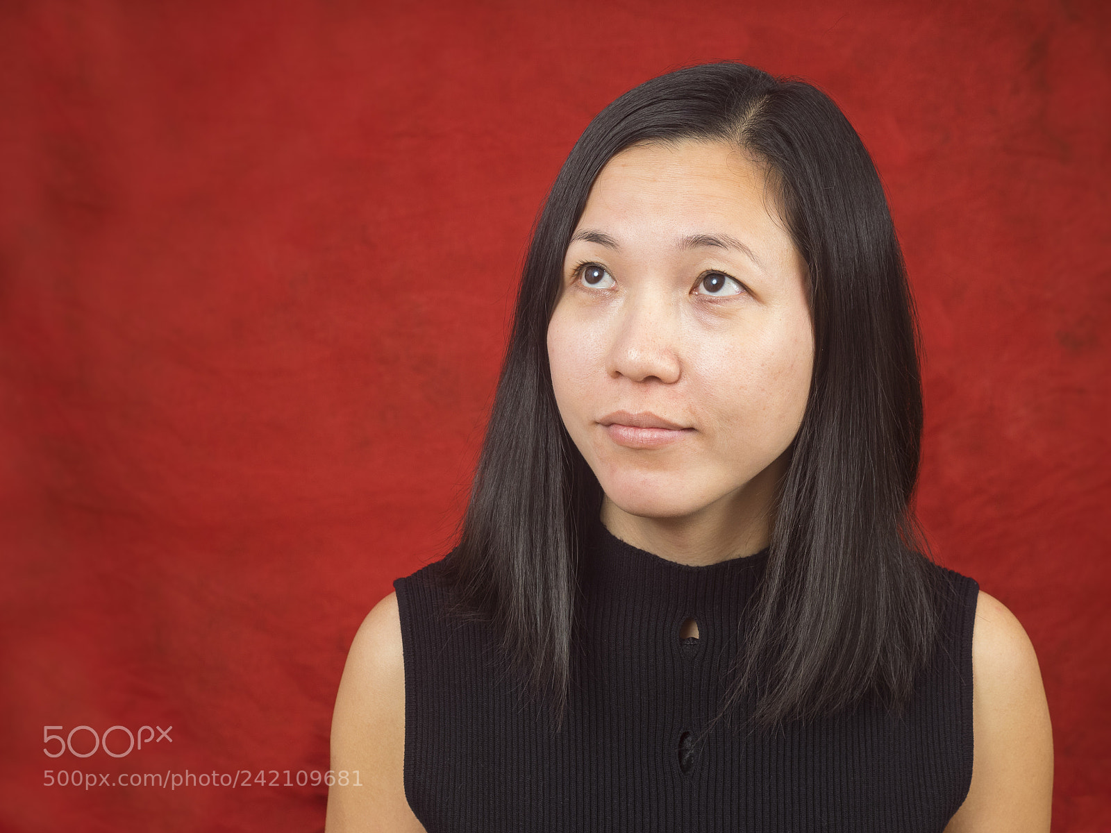 Olympus OM-D E-M1 sample photo. Asian girl on red photography