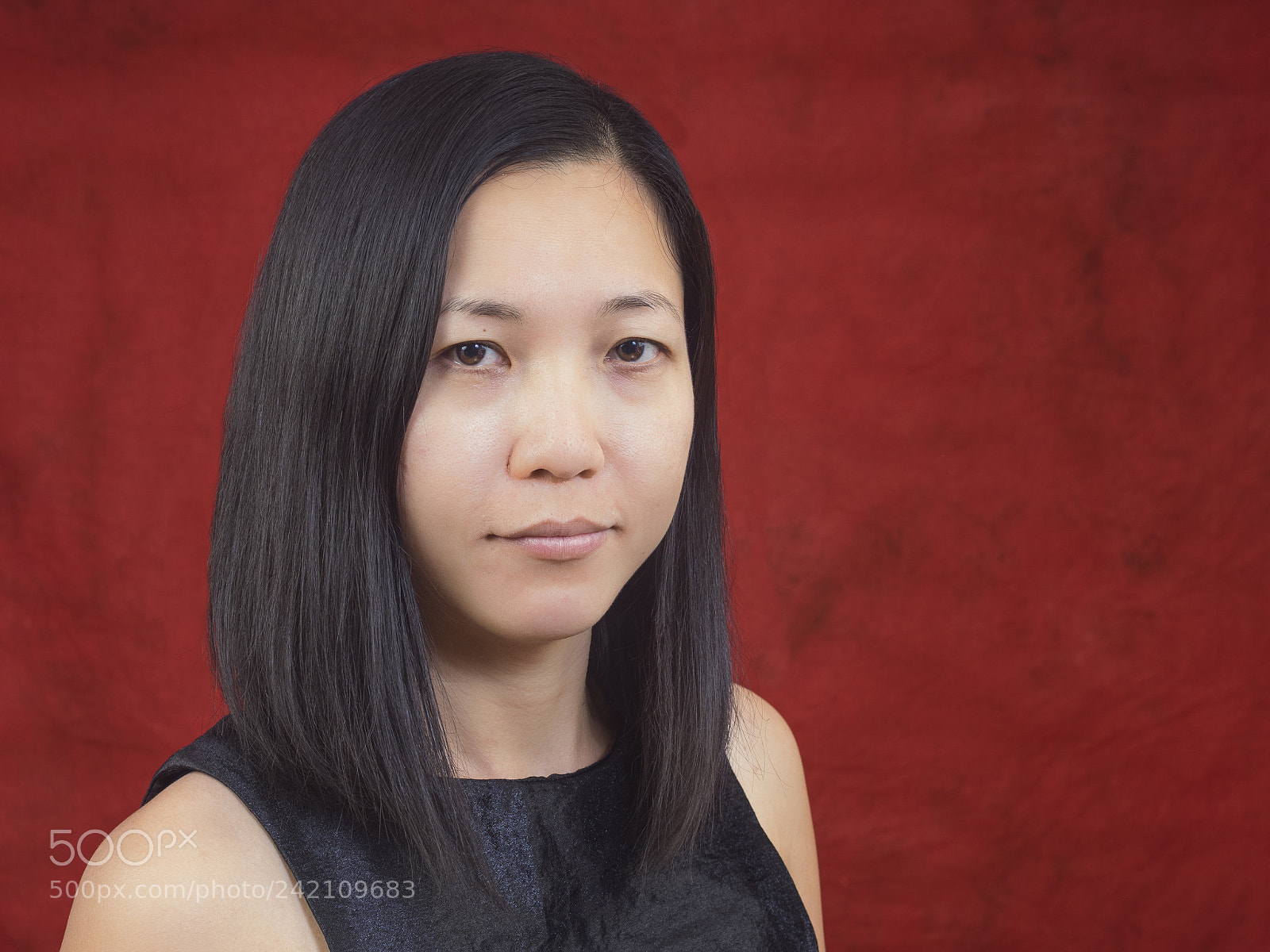 Olympus OM-D E-M1 sample photo. Asian girl on red photography