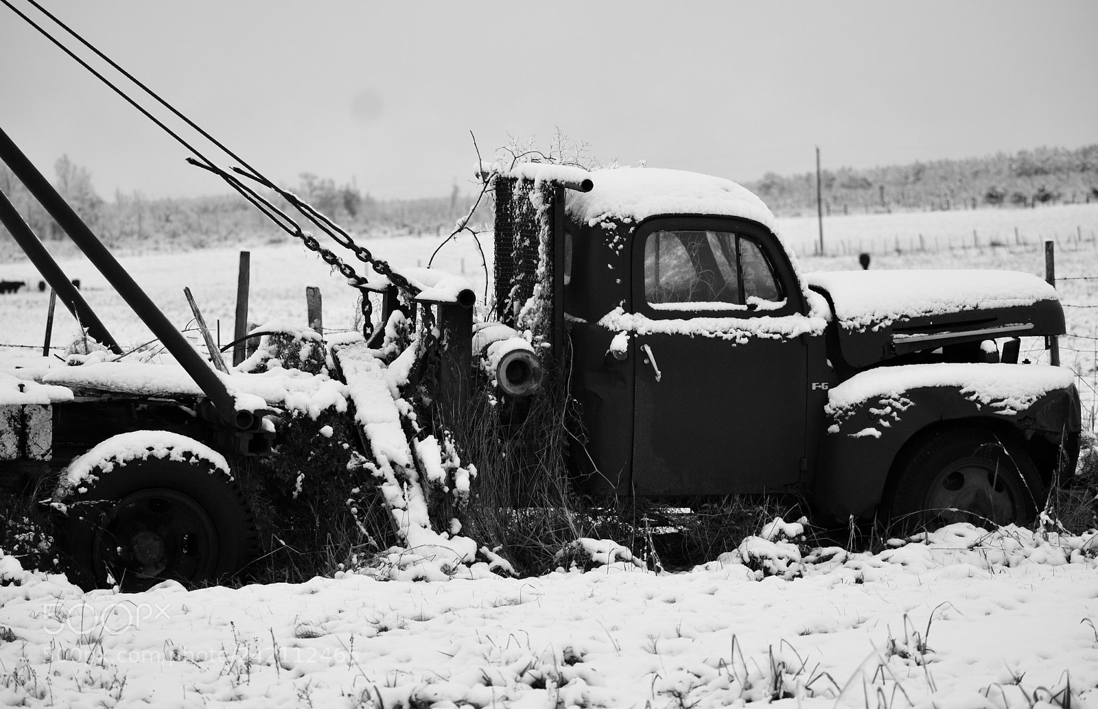 Nikon D3400 sample photo. Old winch truck in photography