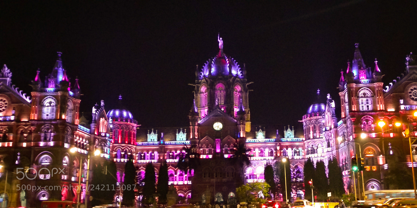 Xiaomi Mi A1 sample photo. Mumbai - city of photography
