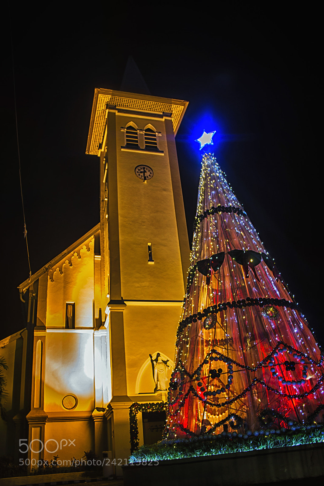 Canon EOS 60D sample photo. Cathedral makassar with christmas photography