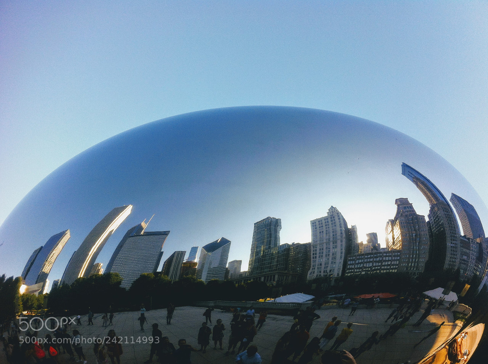 Apple iPhone 4 sample photo. Chicago cloud photography