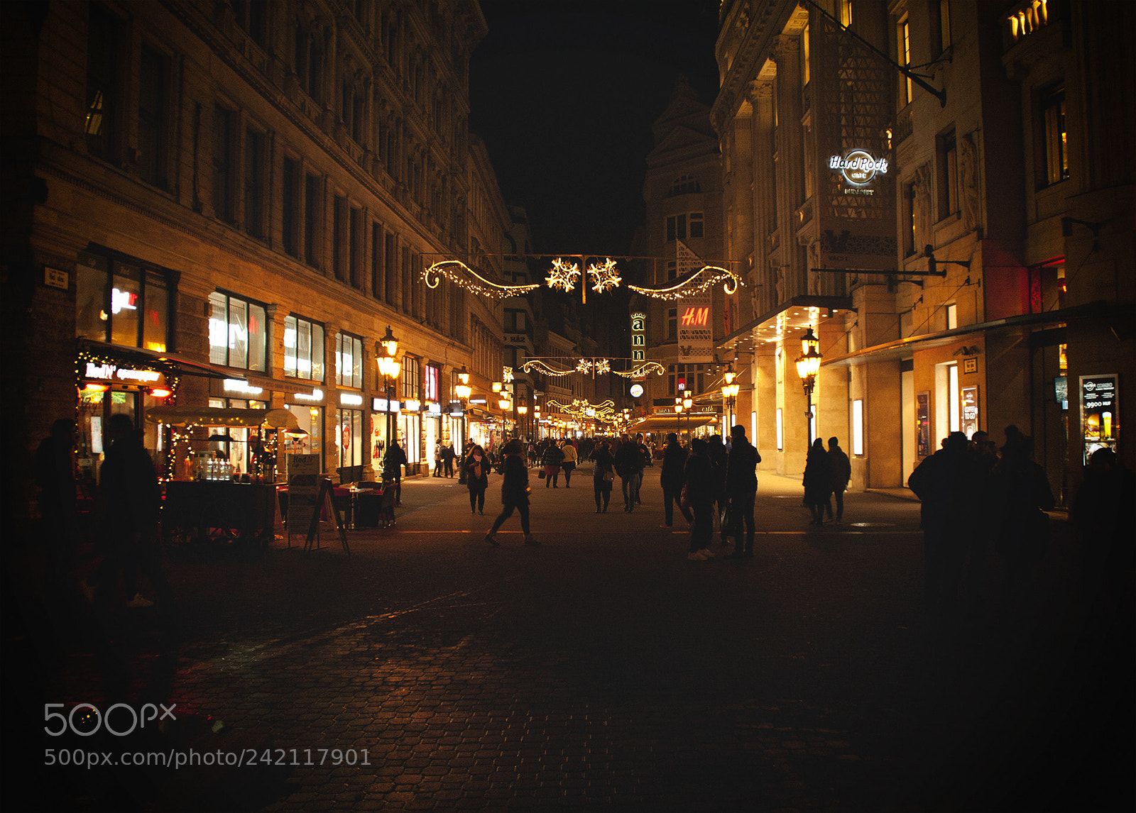Pentax K-7 sample photo. Budapest at night photography